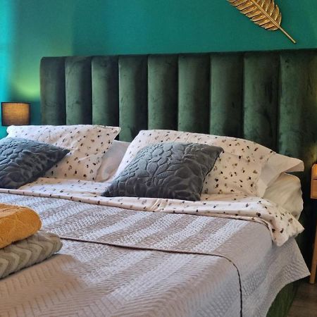 Apartment In The Smallest Town In The World Hum Extérieur photo