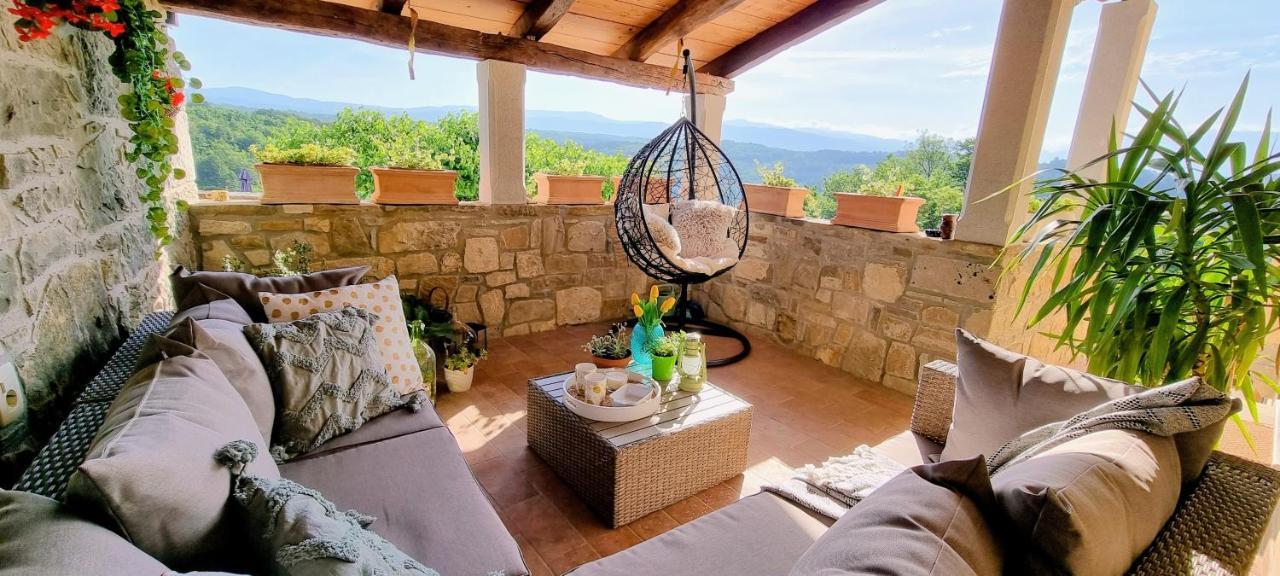 Apartment In The Smallest Town In The World Hum Extérieur photo